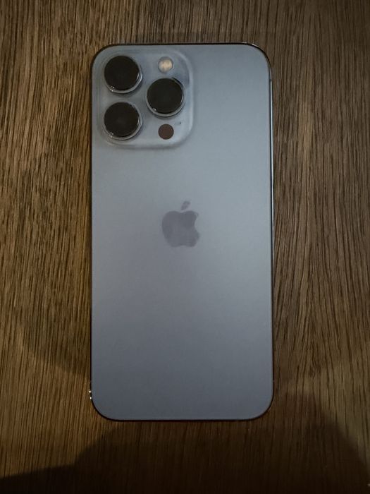 Iphone 13 Pro stan bardzo dobry