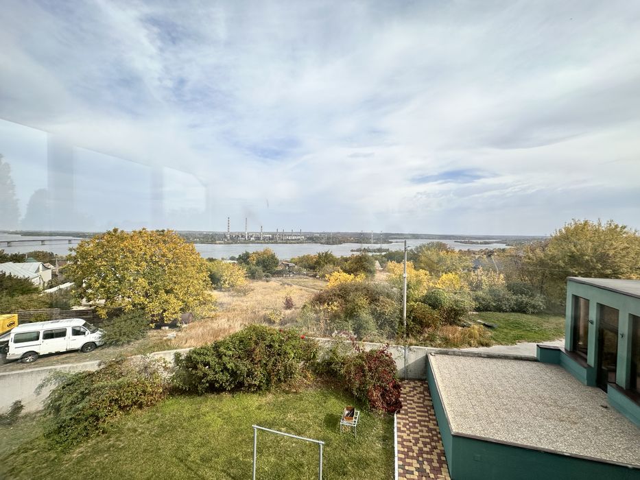 Продажа премиального дома с видом на Днепр