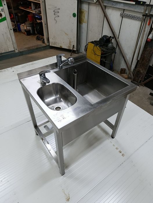 Zlew gastronomiczny / Zlew dwukomorowy / Meble gastronomiczne