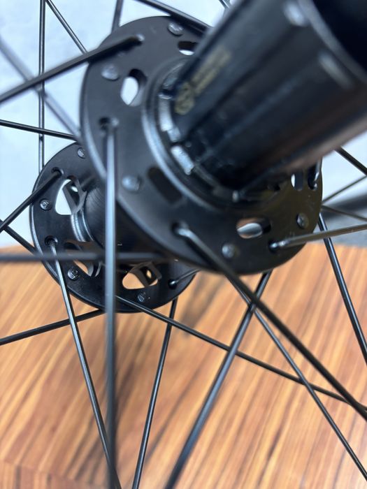 Koła Specialized 29 cali / Boost / Tubeless Ready / 6 śrub