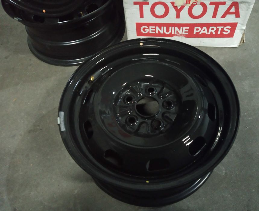 Jantes 14 Toyota Carina E Genuine Stock