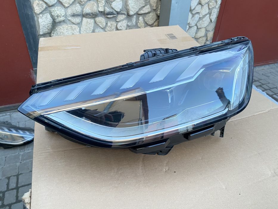 Audi A4 B9 Фара Full led Европа ліва