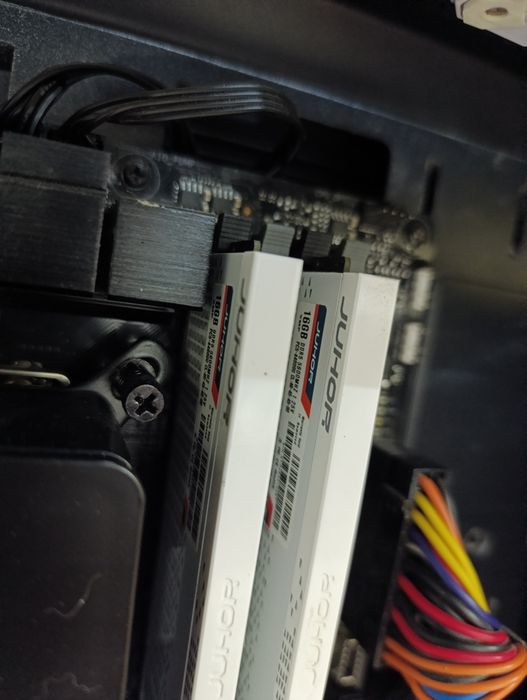 Продам компьютер, укомплектован