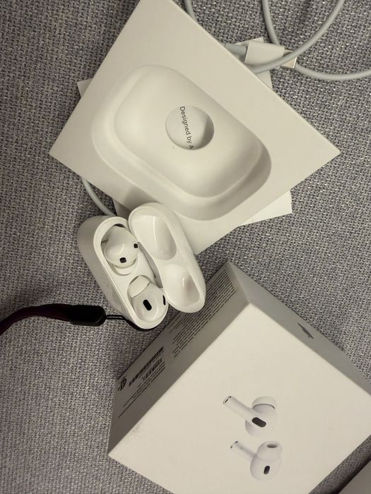 Apple AirPods Pro 2 оригінал