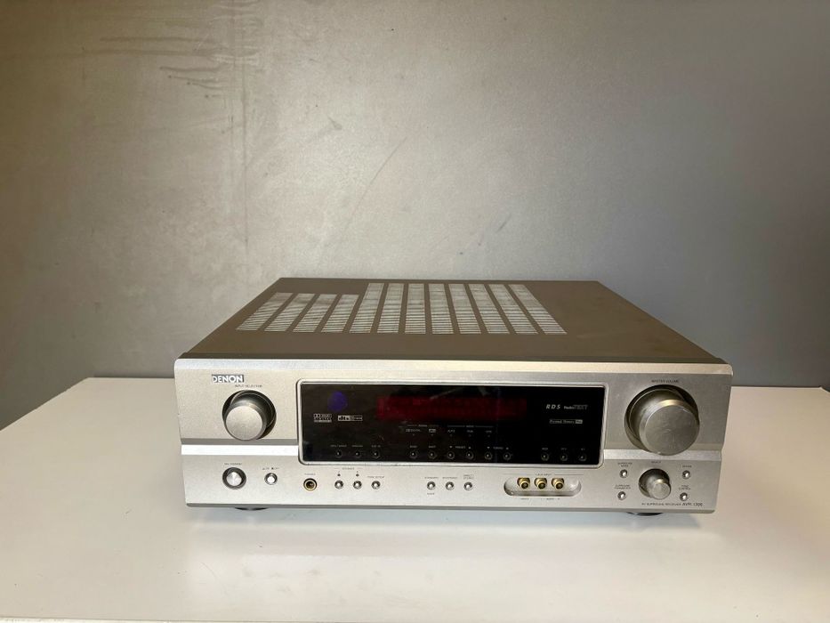 Denon AVR-1306 bez pilota