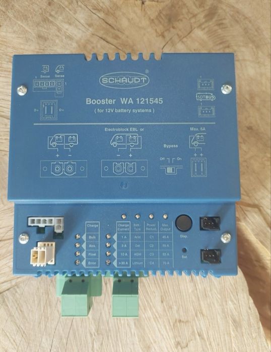 Booster,ładowarka akumulatorów DC-DC Schaudt WA 121545 (samochód kempingowy)