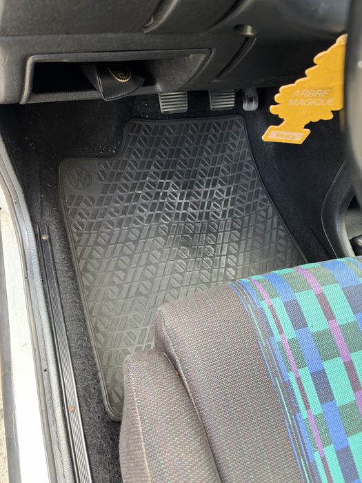 Tapetes frontais originais VW polo g40