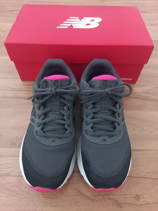 Buty sportowe New Balance 39 jak NOWE