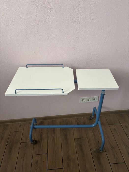 Стол на продажу