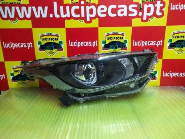Ótica Dto TOYOTA YARIS R / iA (DL2S_) | 15 -