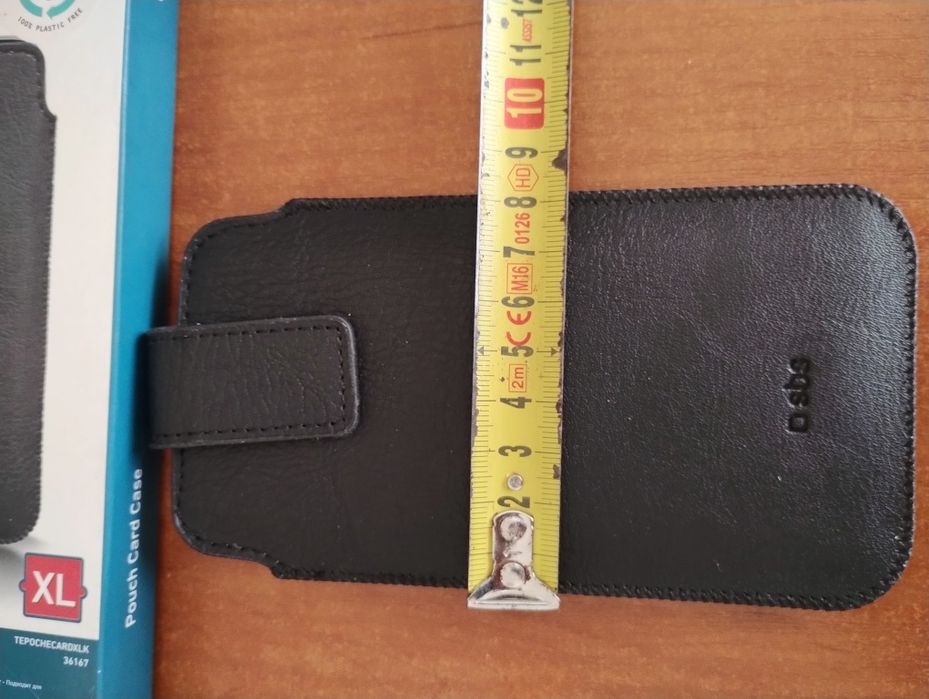 Etui na telefon czarne