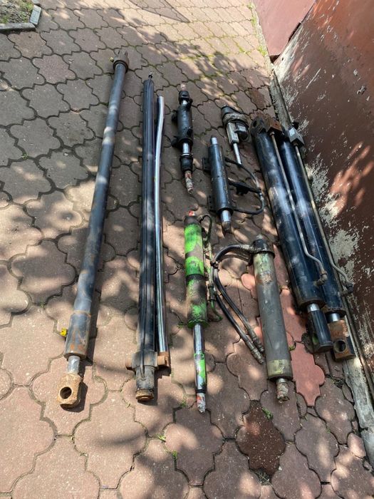 Гідравлічні мотори насоси циліндри ротатори кардани