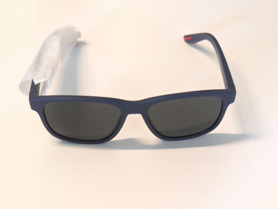 Okulary przeciwsłoneczne PRADA