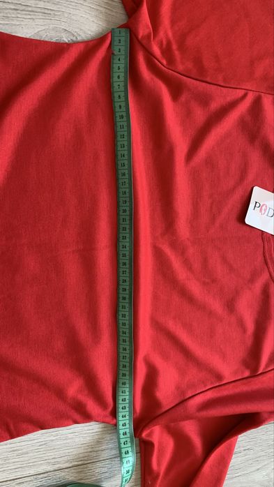 Сукня червона, трикотажна розмір м (нова)