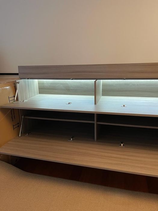 Aparador novo em MDF64740124053122126