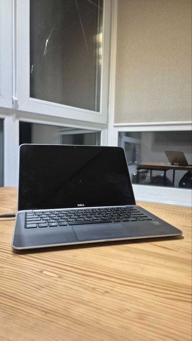 Ноутбук Dell XPS 13-9333