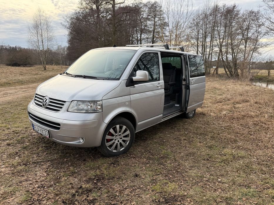 Volkswagen Multivan T5 2.5 174KM ładny bez rdzy odświeżony nowe opony 7 miejsc