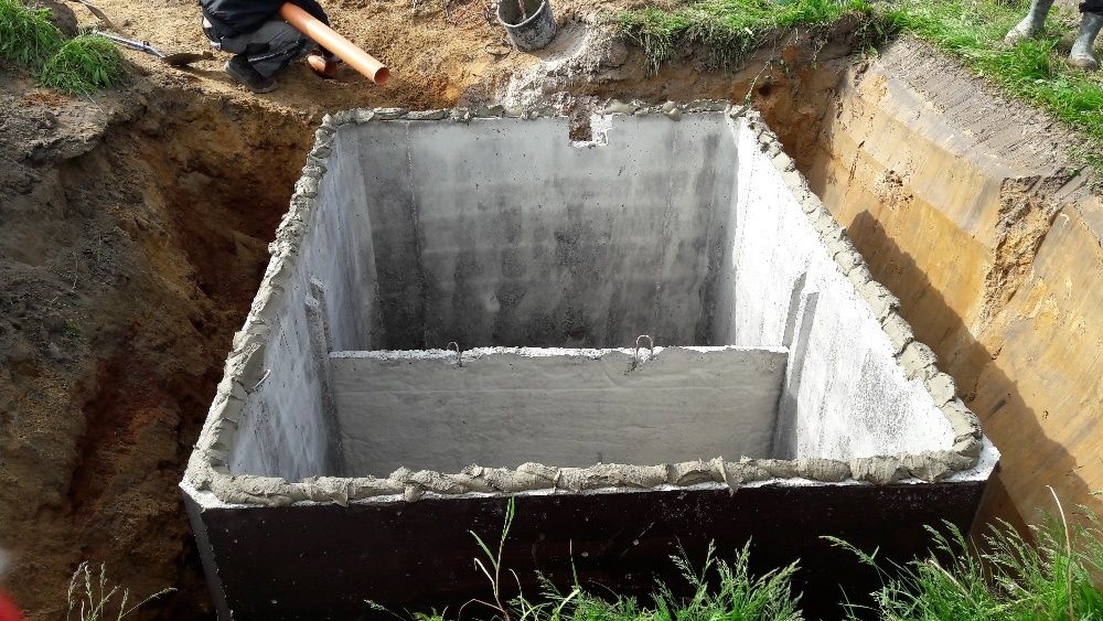 Szambo betonowe. Zbiornik o pojemnośći 8m3 dwukomorowe