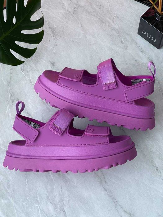 Женские летние сандалии Ugg Goldenglow Sandals жіночі сандалі угг