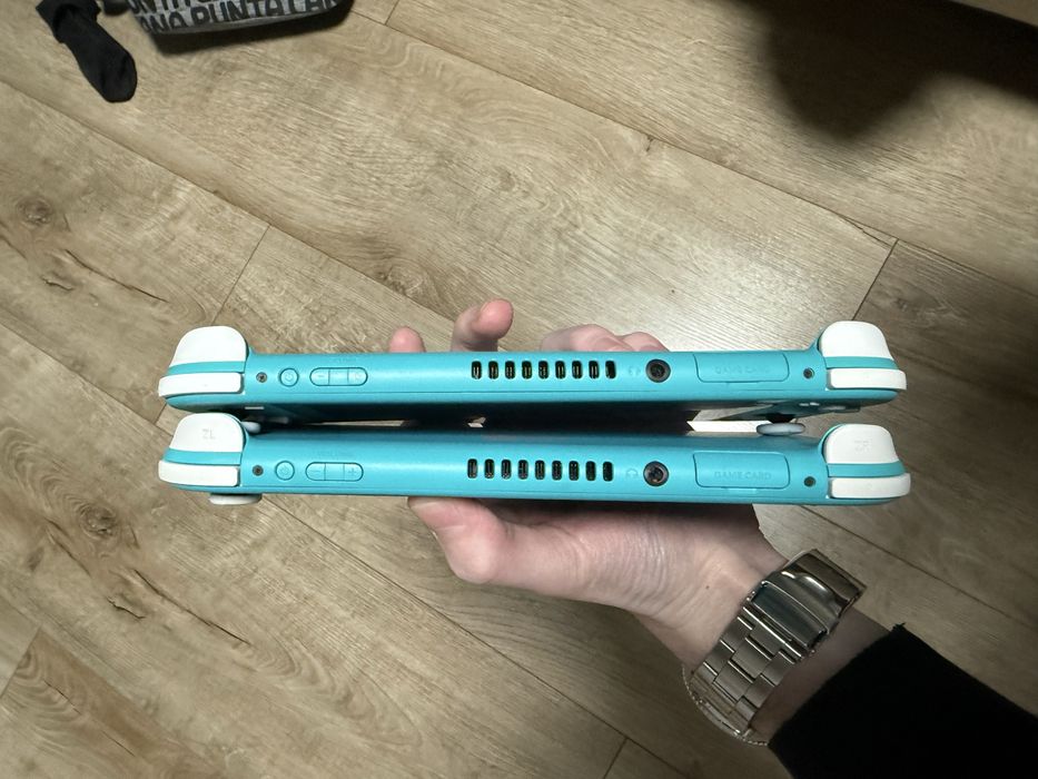 Nintendo Switch Lite 128gb K€F1R