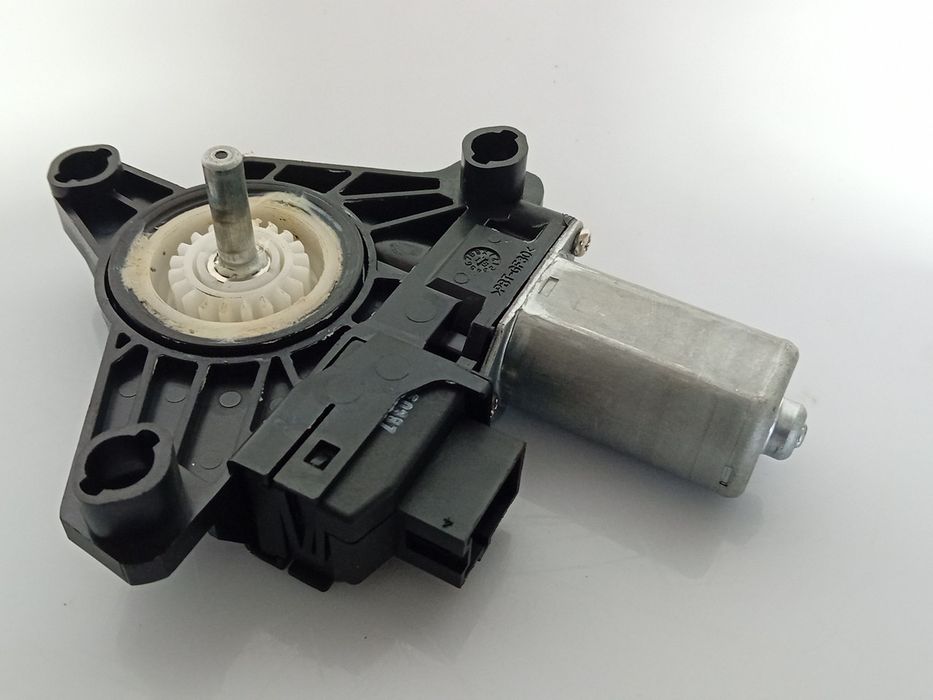 Motor vidro trás esquerdo MERCEDES-BENZ Classe C (W205)