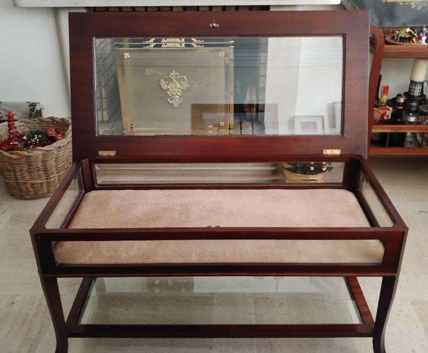 Coffee table with storage64285725490306121