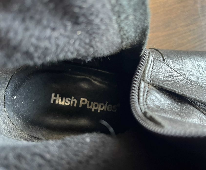 Skórzane botki na słupku Hush Puppies