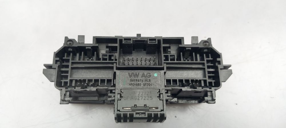 Travão de mão / parque SEAT Leon Sportstourer (KL8)