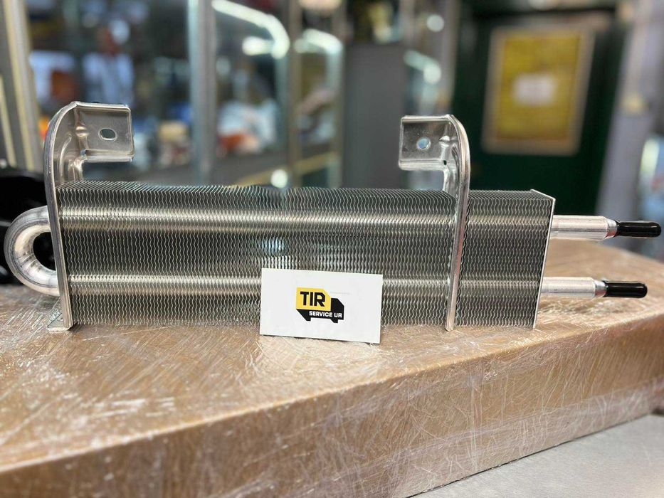 Радіатор насоса гур 	PC3Z3D746D