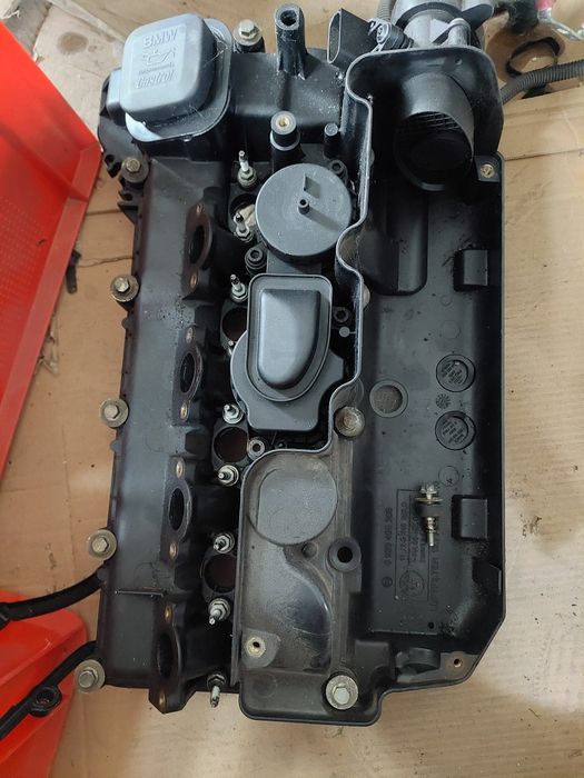 pokrywa zaworow głowicy oslona odma bmw e46 e39 m47 2.0d 136ps