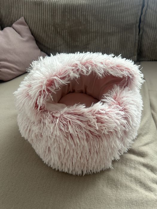 Małe legowisko dla pieska