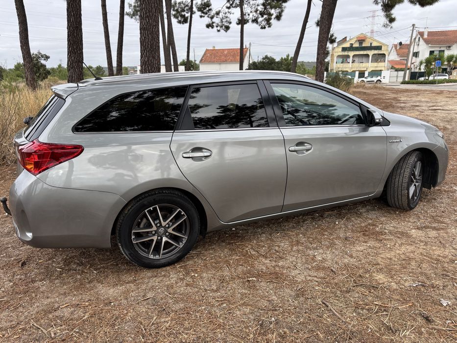 Toyota Auris Touring Sports 1.8 HSD Hibrido