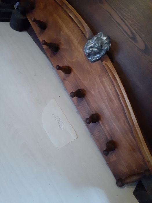 Вішалки в хорошому стані