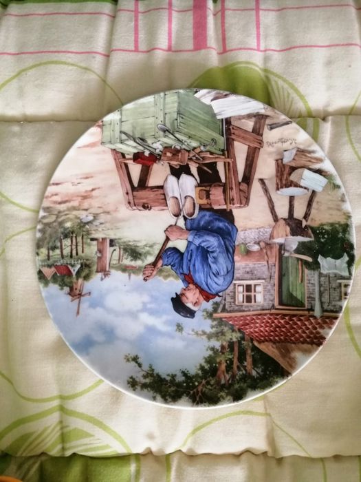 Porcelana Pratos decorativos como novos