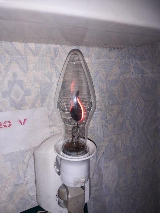 Лампочка  для камина уголек