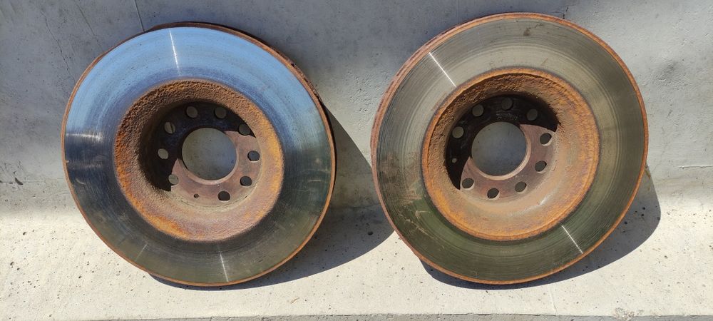 Продам тормозні диски (500грн за 2 шт.)