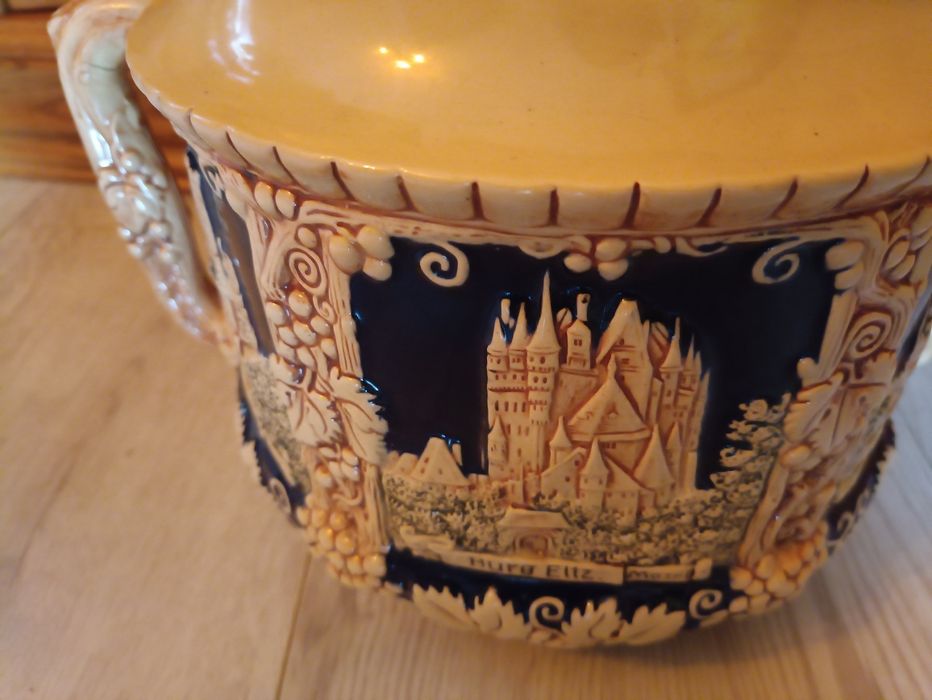 Stara bola,waza ceramiczna.