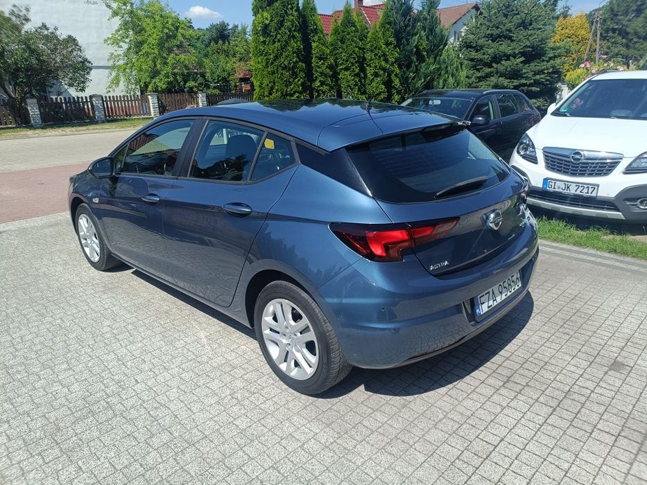 Opel Astra K  Oszczędna