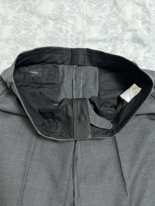 Чоловічий класичний костюм Arber