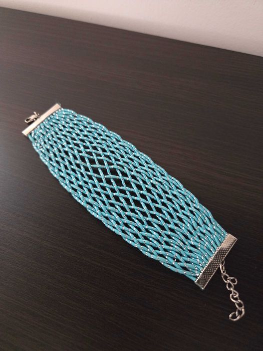 Pleciona bransoletka