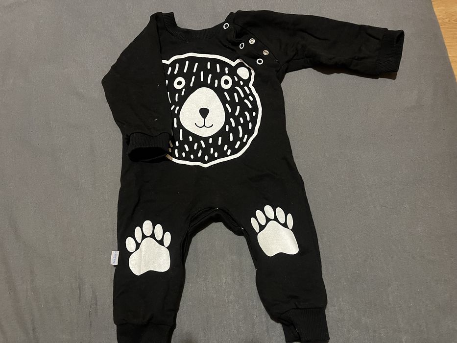 Czarny kombinezon, .