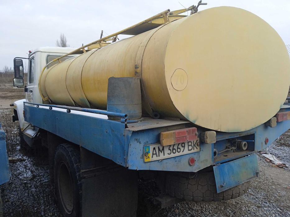 Газ 53А 1981р.в. та Газ 3309-357  2013р.в