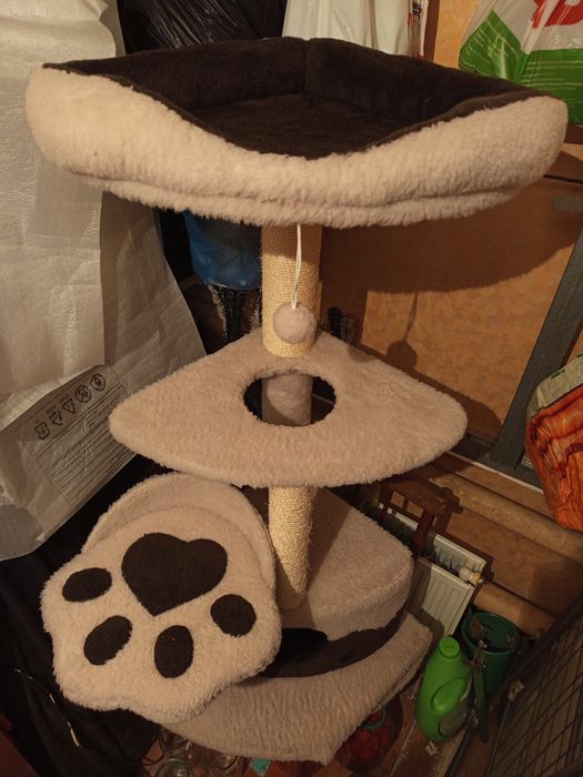 Когтеточка.домик для кота