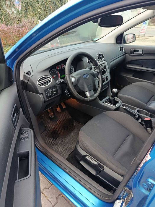 *** Ford Focus 2005 r ***