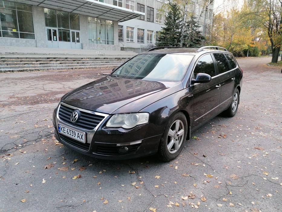 Продам хороший пассат б6 АКПП, парктроники