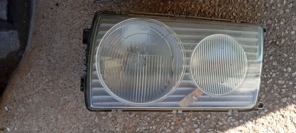 Faróis Mercedes w123