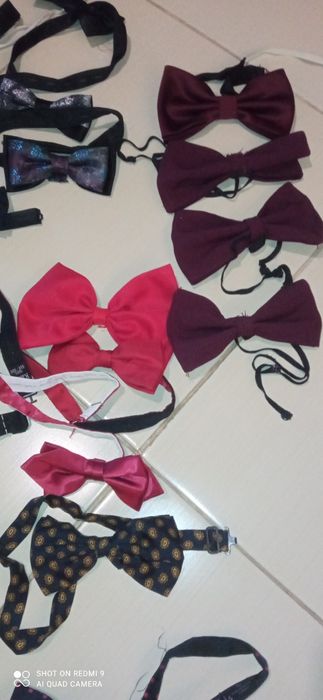 Метелики , краватка