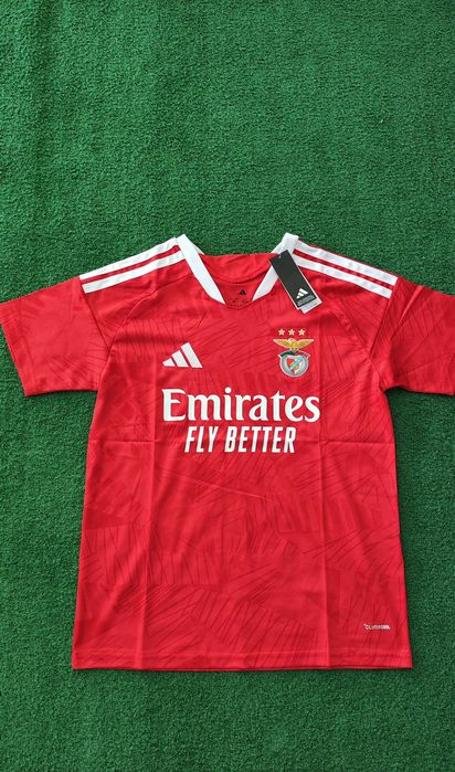 Camisola principal Benfica