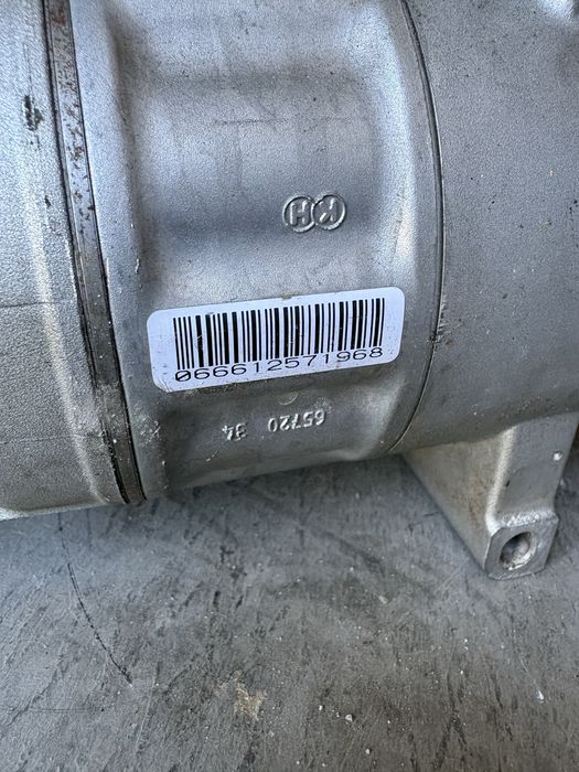 Sprężarka klimatyzacji renault  clio captur