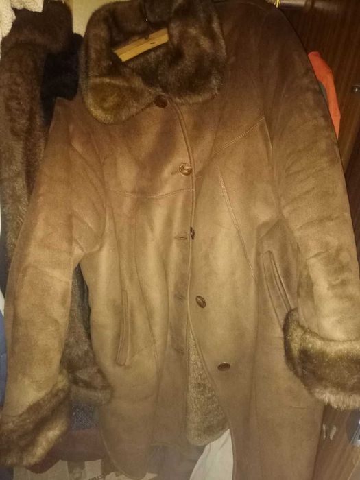 Продам красивую дубленку